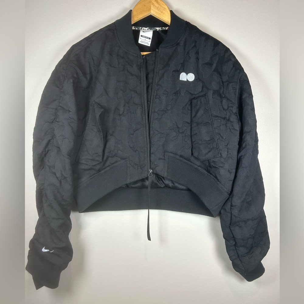 Nike Naomi Osaka Tennis Maneki-Nelly Cropped Bomber Jacket - Picture 2 of 14